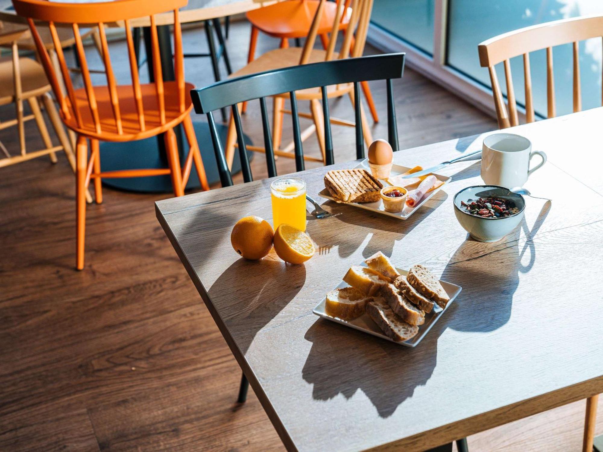 Ibis Styles Ancenis Centre Hotell Exteriör bild